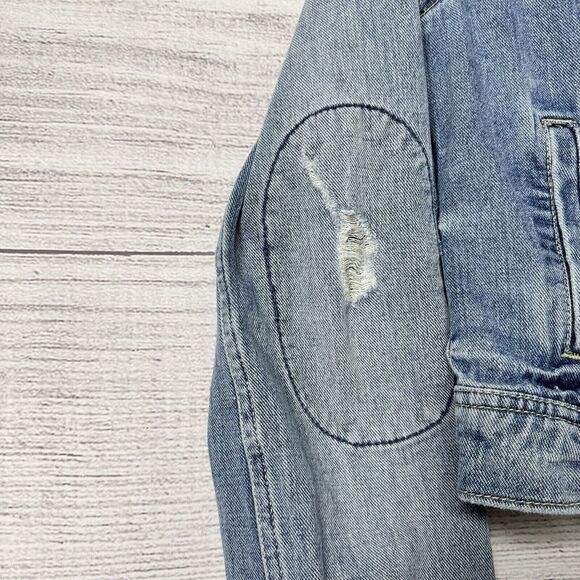 Free People Baja Distressed Jean Jacket Aztec Motif Details Women's Size 4 - Picture 3 of 8